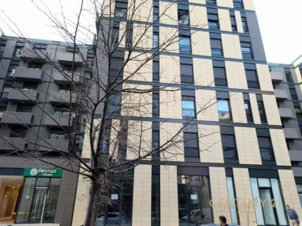 Tirane, jap me qera apartament 1+1+BLK Kati 3, 67 m² 550 Euro (hipoteka)
