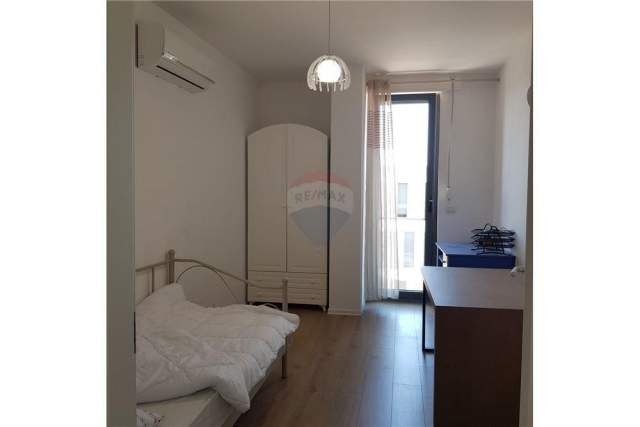 Tirane, jepet me qera 700 Euro
