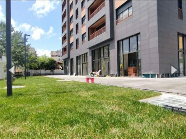 Tirane, jap me qera zyre Kati 2, 95 m² 750 Euro (tefta tashko)
