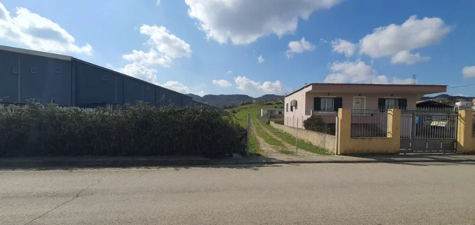 Tirane, shes truall , 1.759 m² 220.000 € (vore)