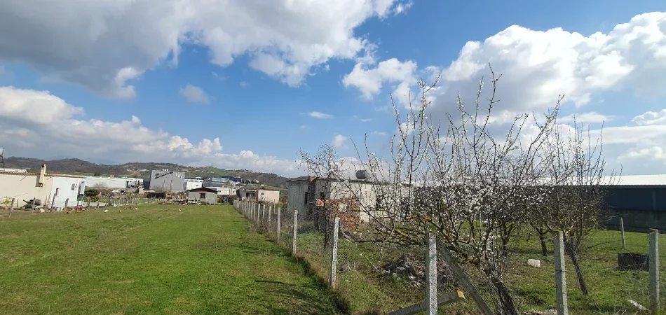 Tirane, shes truall , 1.759 m² 220.000 € (vore)