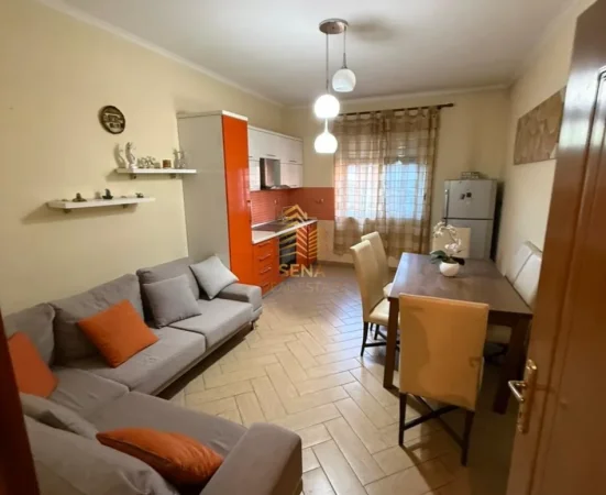 Tirane, jepet me qera apartament 3+1+Aneks+Ballkon Kati 2, 160 m² 700 € (Jordan Misja)