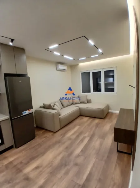 Tirane, shitet apartament 2+1+Ballkon Kati 3, 53 m² 155.000 € 