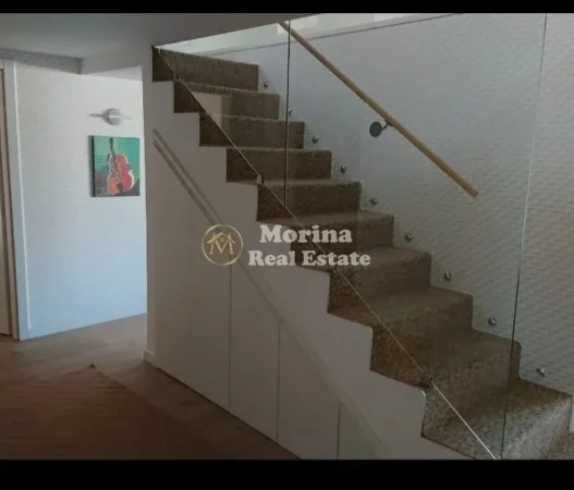 Tirane, jepet me qera apartament duplex Dublex Kati 5, 180 m² 2.000 € (Liqeni i Thate)