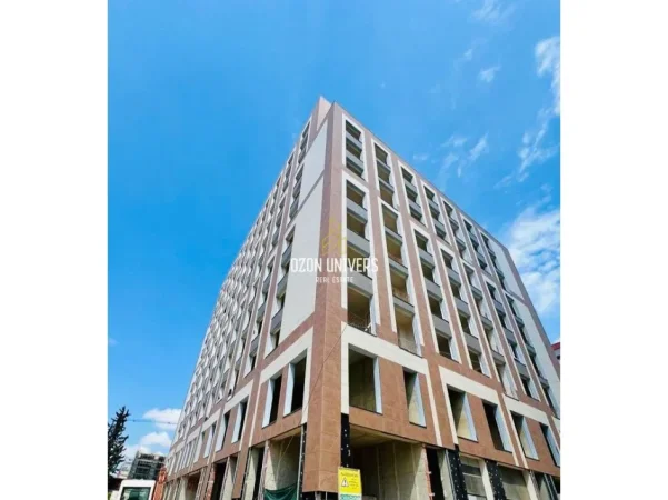 Tirane, shitet apartament 1+1+Ballkon Kati 9, 71 m² 120.000 € (Fusha a Aviacionit)