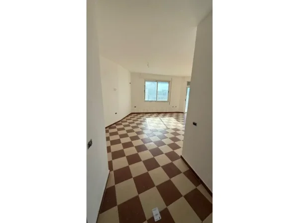 Durres, shitet apartament 1+1 Kati 4, 96 m² 158.400 € 