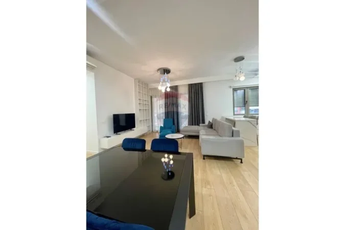 Tirane, jepet me qera apartament 2+1+Ballkon , 120 m² 1.200 € (Kompleksi DELIORGJI)
