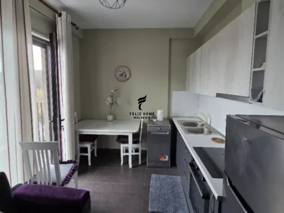 Tirane, jepet me qera garsonier Kati 8, 55 m² 450 € (RRUGA E ELBASANIT)