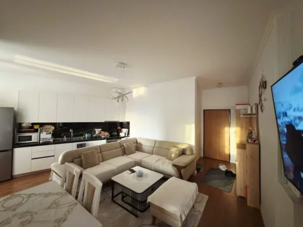 Tirane, shitet apartament 2+1 , 70 m² 115.000 € 