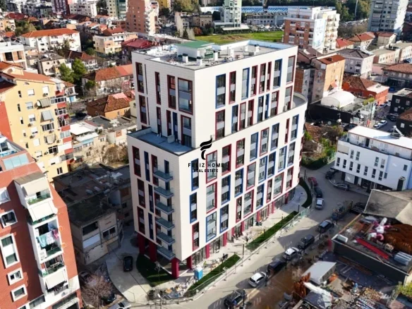Tirane, shitet apartament 2+1+Ballkon Kati 2, 106 m² 309.000 € (KOMUNA E PARISIT)