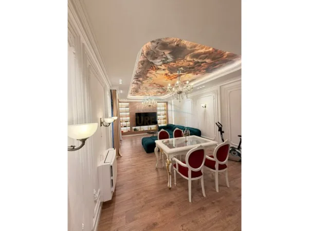 Tirane, jepet me qera apartament 2+1 Kati 2, 116 m² 1.400 € (Green city)