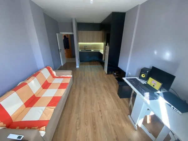 Tirane, shitet apartament 1+1+Ballkon Kati 1, 66 m² 130.000 € (Rruga Irfan Tomini)