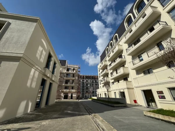 Tirane, shitet apartament 1+1 , 112 m² 112.000 € (Rezidenca Cielo)