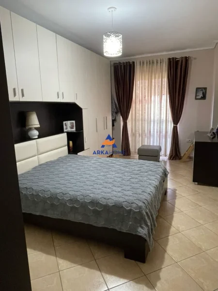 Tirane, shitet apartament 2+1+Ballkon Kati 6, 103 m² 255.000 €
