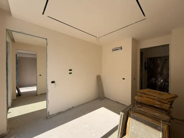 Tirane, shitet apartament 1+1 Kati 5, 95 m² 250.000 € (Vasil Shanto)