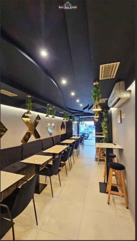 Tirane, shitet bar-resorant Kati 0, 120 m² (Bllok)