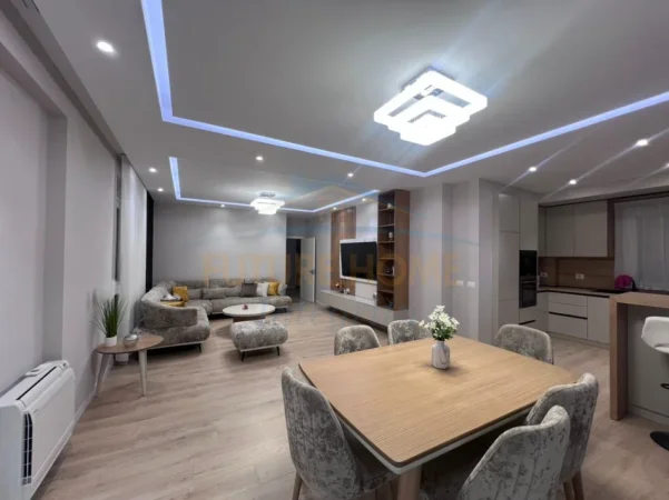 Tirane, jepet me qera apartament 3+1+Aneks+Ballkon Kati 7, 175 m² 2.000 € (SHKOLLA E KUQE)