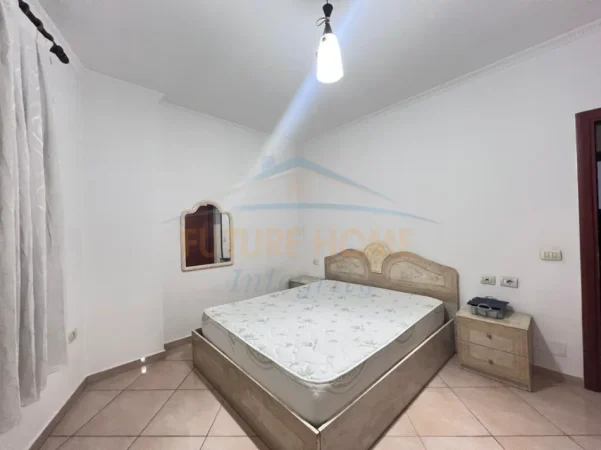 Tirane, jepet me qera apartament 1+1+Aneks+Ballkon Kati 5, 68 m² 470 € (OXHAKU)