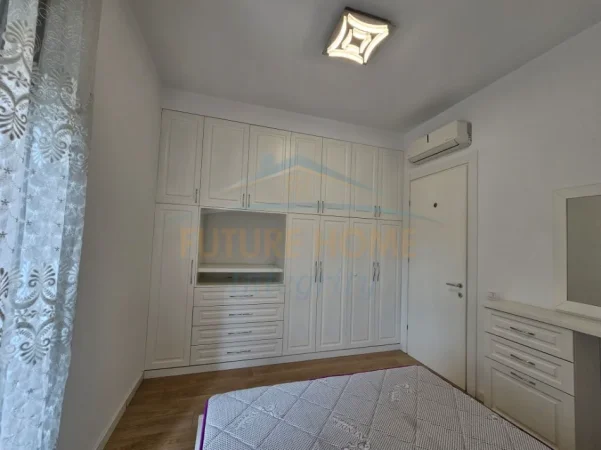 Tirane, jepet me qera apartament 2+1+Aneks+Ballkon Kati 3, 109 m² 1.200 € (DELIJORGJI)