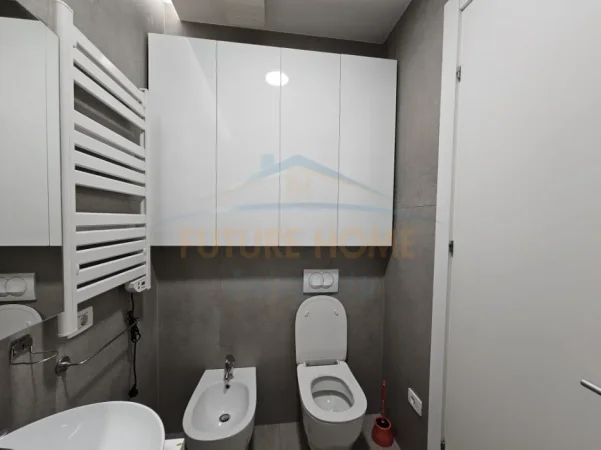 Tirane, jepet me qera apartament 2+1+Aneks+Ballkon Kati 3, 109 m² 1.200 € (DELIJORGJI)