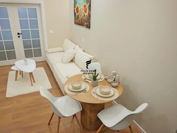 Tirane, jepet me qera apartament 1+1+Ballkon Kati 1, 50 m² 750 € (RRUGA ELBASANIT)