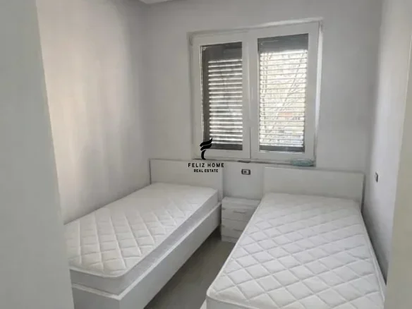 Tirane, jepet me qera apartament 1+1+Ballkon Kati 3, 60 m² 600 € (21 DHJETORI)