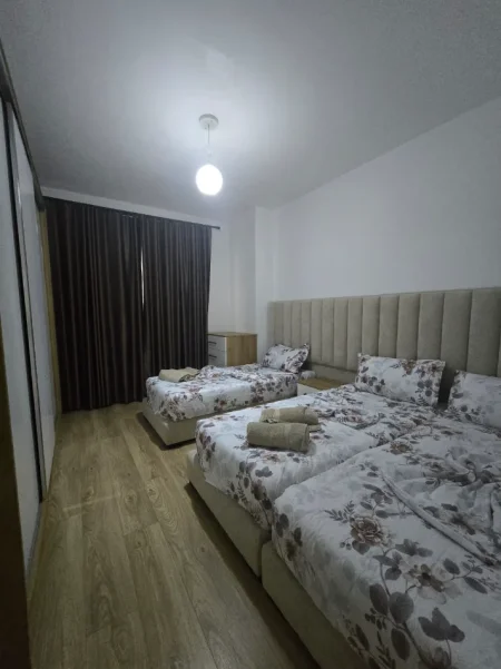 Tirane, jepet me qera apartament 1+1 Kati 2, 75 m² 450 € (Rruga Teodor Keko)