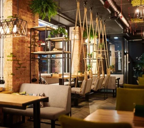 Tirane, shes ambjent biznesi Kati 0, 120 m² (Bllok)