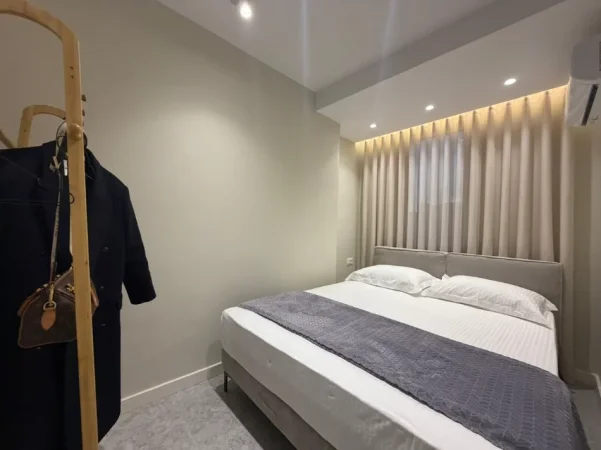 Tirane, shitet apartament 2+1+Ballkon Kati 5, 65 m² 193.000 € (RRUGA E KAVAJES)