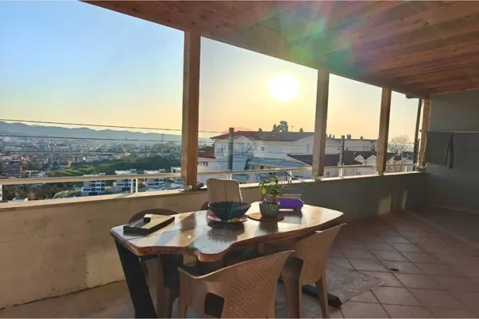 Tirane, shitet apartament , 246 m² 232.001 € 