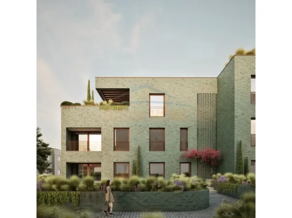 Tirane, shes apartament 2+1+Ballkon Kati 1, 122 m² 281.060 € 