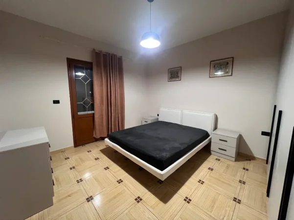 Tirane, jap me qera apartament 1+1+Ballkon Kati 2, 67 m² 500 € (Albanopoli)