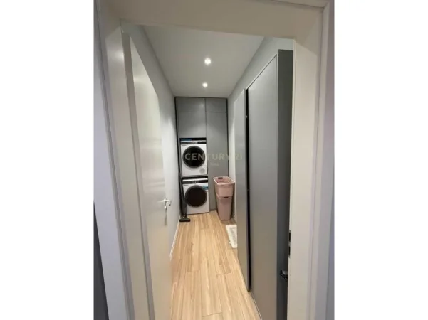 Tirane, jepet me qera apartament 2+1 Kati 4, 105 m² 750 € (jordan misja)