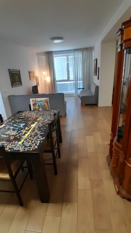 Tirane, jepet me qera apartament 1+1+Aneks+Ballkon Kati 9, 92 m² 500 € (Turdiu Garden)