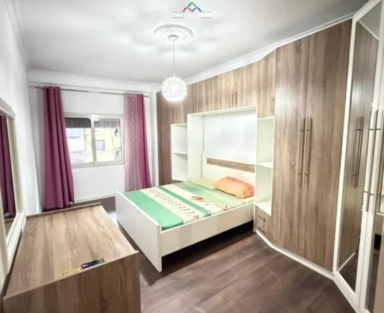 Tirane, jepet me qera apartament 2+1 Kati 2, 100 m² 600 € (Don Bosko)