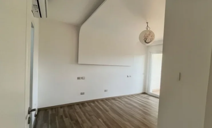 Tirane, shitet apartament 2+1 , 118 m² 165.200 € 