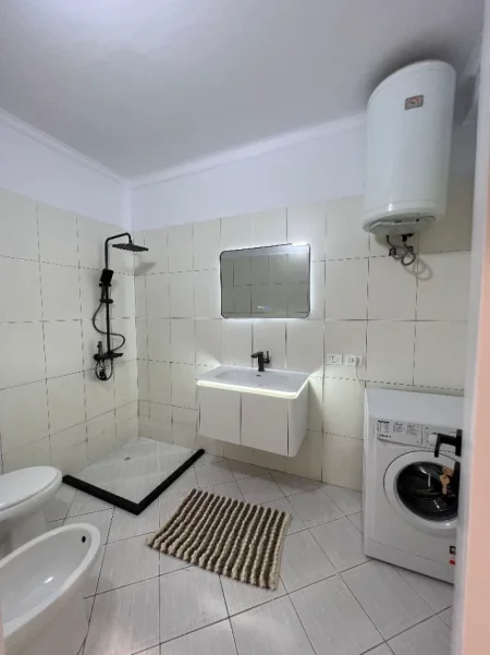 Tirane, shitet apartament 2+1 Kati 2, 107 m² 167.000 € (Astir)