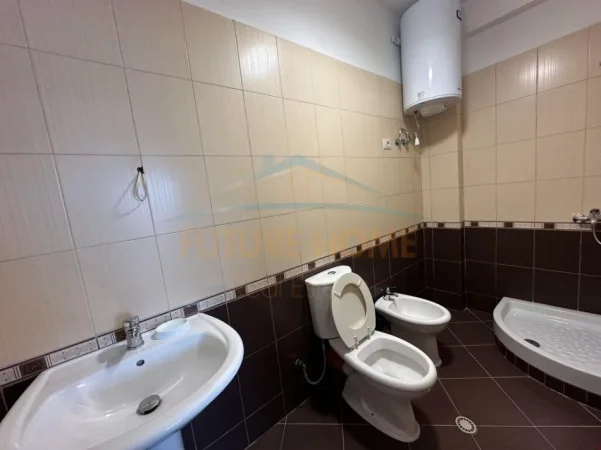 Tirane, jepet me qera apartament 2+1 Kati 6, 95 m² 500 € (Astir)