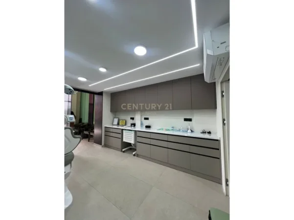 Durres, shitet ambjent biznesi Kati 1, 70 m² 210.000 € 