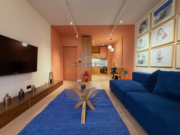 Tirane, jepet me qera apartament 1+1 Kati 12, 75 m² 900 € (Ish Ekspozita prane Bulevardit Gjergj Fishta)