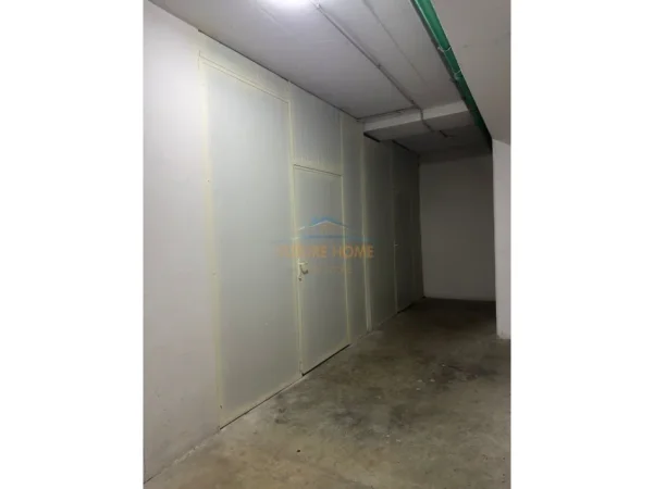 Tirane, shitet garazh | post parkimi , 18 m² 50.000 € (REZIDENCA KODRA DIELLIT 2)