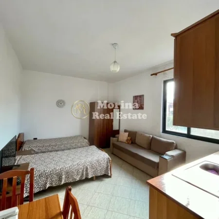 Tirane, jepet me qera garsonier Kati 2, 35 m² 250 € (Allias)