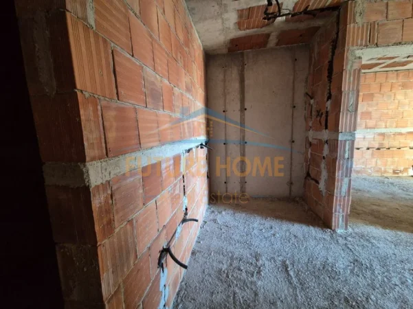 Tirane, shitet apartament Kati 3, 70 m² 125.800 € (Rruga Stavri Themeli)