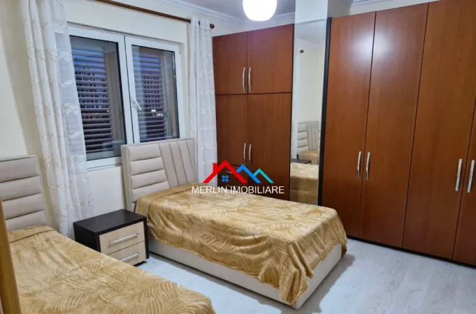 Tirane, shitet apartament 3+1+Ballkon Kati 4, 132 m² 209.000 € (RRUGA KONGRESI I MANASTIRIT)