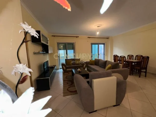 Durres, jepet me qera apartament Kati 1, 95 m² 400 € (Lagjia 8, Durres)