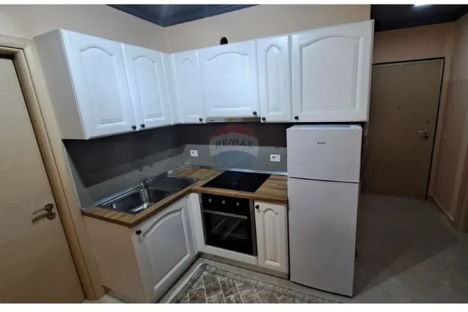 Tirane, jepet me qera apartament 2+1 Kati 5, 80 m² 650 € (Rruga Haxhi Hysendalliu)