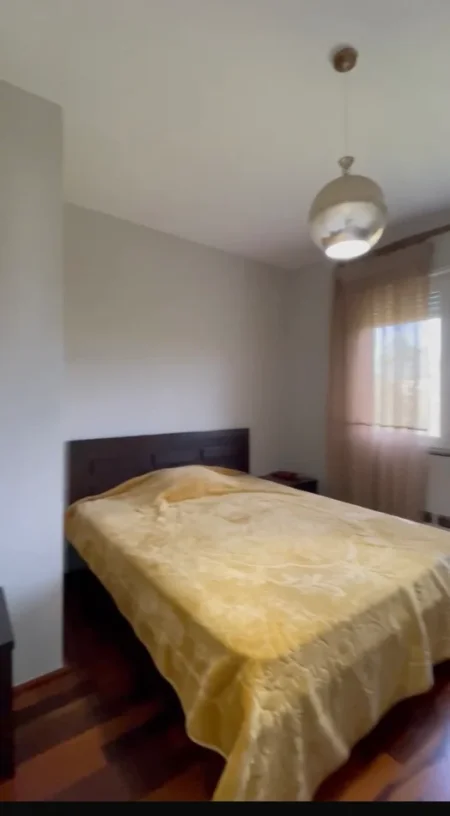 Tirane, shitet apartament duplex 2+1 Kati 3, 110 m² 185.000 € (Kopshti Botanik)