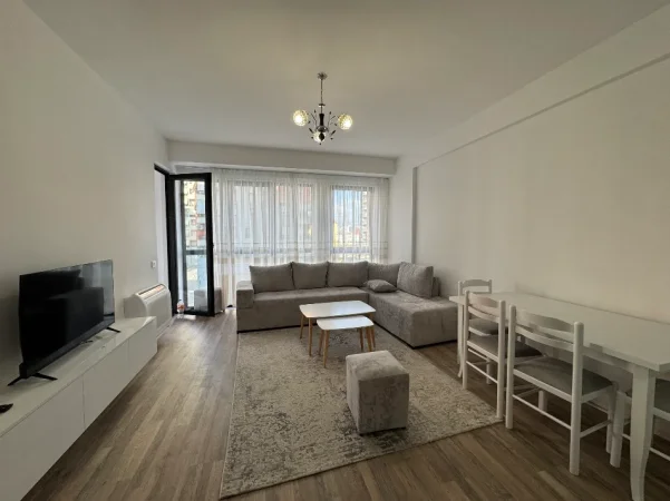 Tirane, jepet me qera apartament 1+1+Ballkon Kati 4, 75 m² 470 € (Kashar)