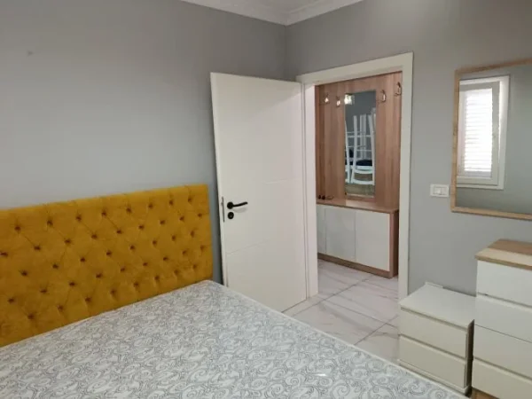 Tirane, shitet apartament 1+1+Aneks+Ballkon Kati 3, 90 m² 220.000 € (rruga e barrikadave)