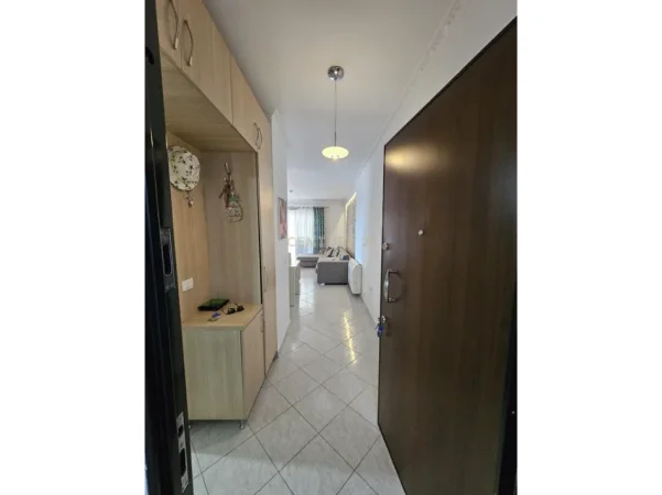Tirane, shitet apartament 2+1 Kati 6, 100 m² 141.500 € 